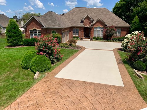 Sunsplash Bone White Stamp Rehab Perimeter (bowling Green)
Driveways
SUNDEK of Nashville
