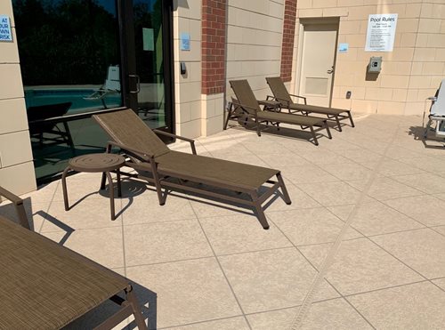 Holiday Inn Classic Texture, Tile Pattern, Bone White Pewter Gray (hendersonville, Tn)
Hospitality - Hotel and Motel
SUNDEK of Nashville
