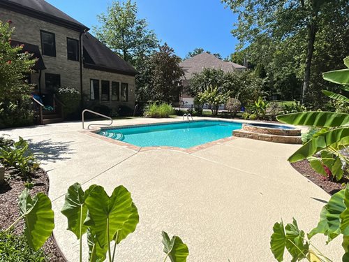 Pool Decks
Pool Deck Resurfacing
SUNDEK of Nashville
