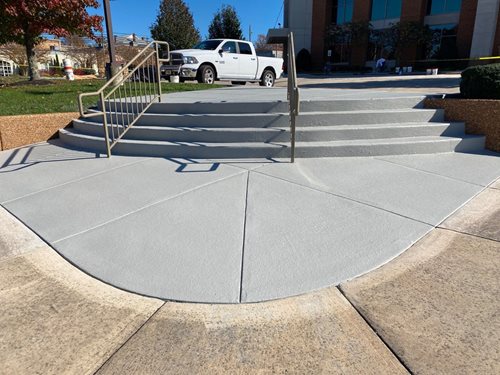 Cumberland Bank (suncoat) Crossville, Tn
Walkways & Stairs 
SUNDEK of Nashville
